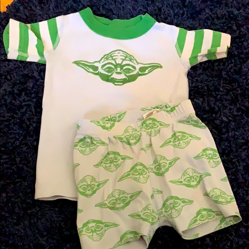 Hanna Andersson short yoda PJs size 90/3T